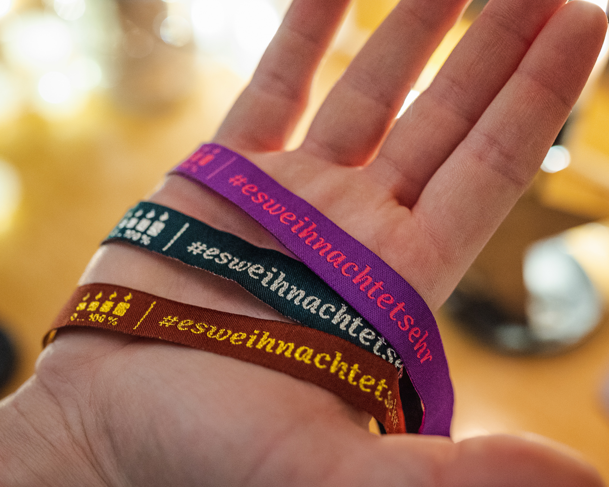 Armbändchen "esweihnachtetsehr"